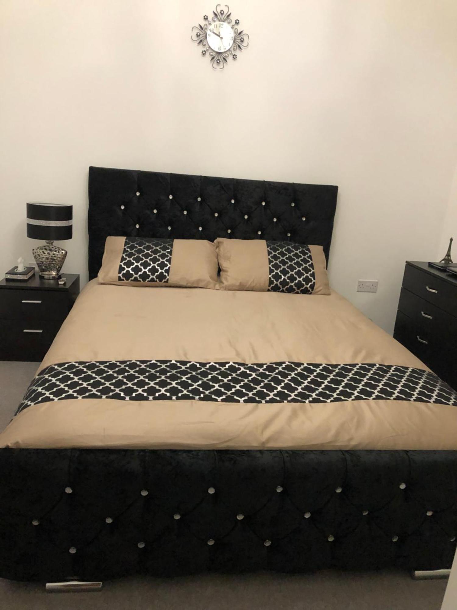 Luxury Kingsize Bedroom With Private Bathroom Northolt  Extérieur photo